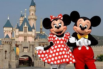 mickey and minnie - disneyland!