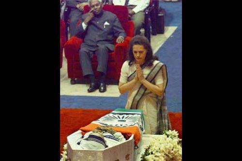 Mother teresa pics - Mother teresa Sonia's tribute to the mother