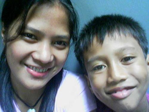 smile!! - meet my nephew jek-jek, he's 10 years old now and he loves to hang out with his friends and prefer to play outdoor childgame.