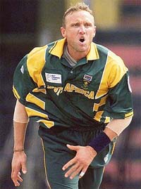 Allan Donald - Aggressive bowler of South Africa.