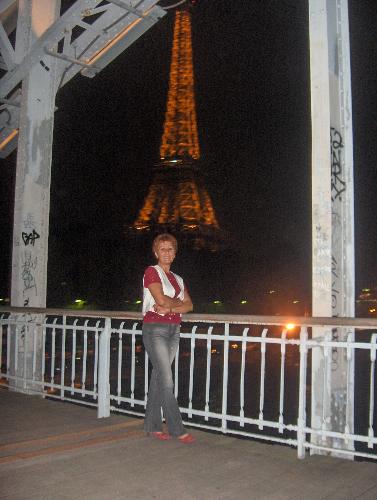 my parents in paris last year,great photos freat c - my parents in paris last year,great photos freat county and city!