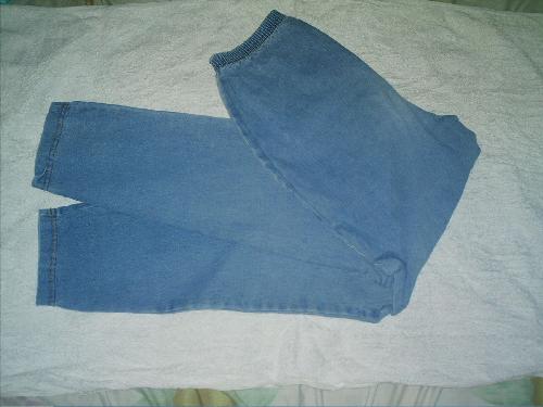 Pants - Wearint a Pants Pants - Wearint a Pants