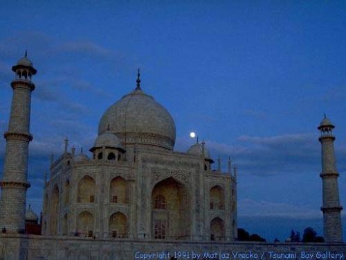 taj mahal - taj mahal in moonlight