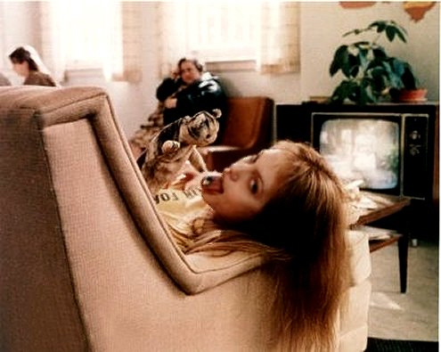 Girl Interrupted - Angelina Jolie playing Lisa in 'Girl Interrupted.' Her truth has no boundaries in this movie! . .