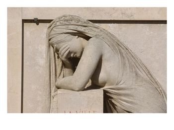 I Cry - Sculpture of Crying Woman