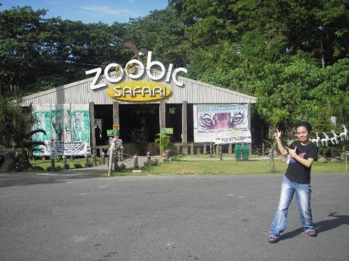 Zoobic Safari - Safari Adventure
Zoobic Safari
Subic,Olongapo City,Philippines