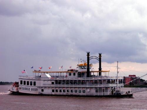 Riverboat - A riverboat cruising the Mississippi River