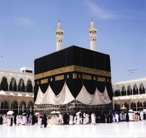 The Holy Ka'bah - The Holy Ka'bah , house of Allah, where all muslims from all over the world unite once in a year:-)