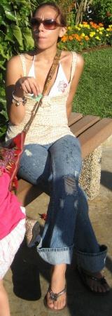 Mizz Bell - At sea world with my goregous twins!