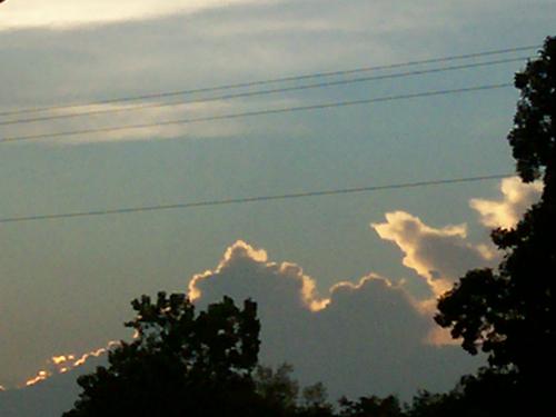pretty sky - I took this picture when I was sitting at a stop sign.