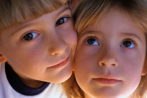 Kids may be vulnerable to online sexual predators. - Are you protecting yor kids, I so, how?