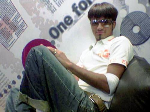 CoOl   In  CcD!!! - this is ma best ever snap in ma album ...