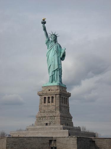 Ms. Liberty - Statue of Liberty taken during mah tour at New York City last year. I LOVE NYC!!!