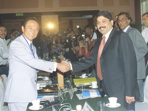 ICT - FORUM In India - The Union Minister of Communications and Information Technology Shri Dayanidhi Maran and The Japanese Minister for Internal Affairs and Communications Mr.Taro Aso