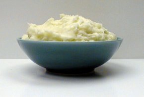 Mashed Potatoes - Here is a very yummy looking picture of some mashed potatoes. MMM makes me hungry!