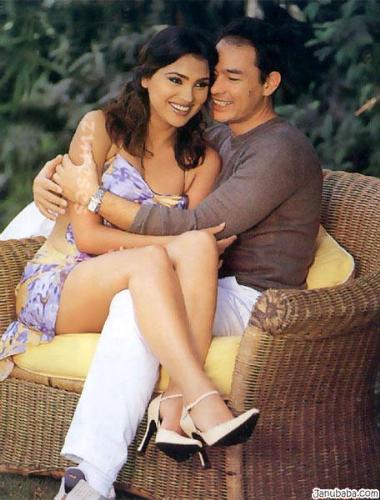 larad1 - lara dutta on show. njoy my photos
