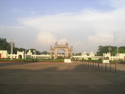 mysore palace enterence  - mysore palace enterence pic