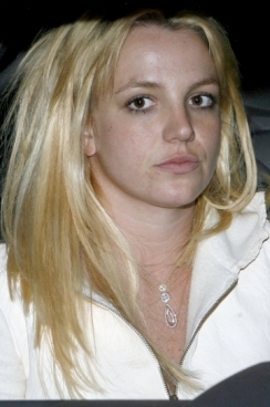 Britney Spears - Britney Spears Urge to Go to Rehab