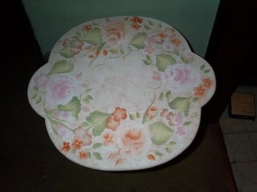 Rose table - This is a table I painted, using one stroke.