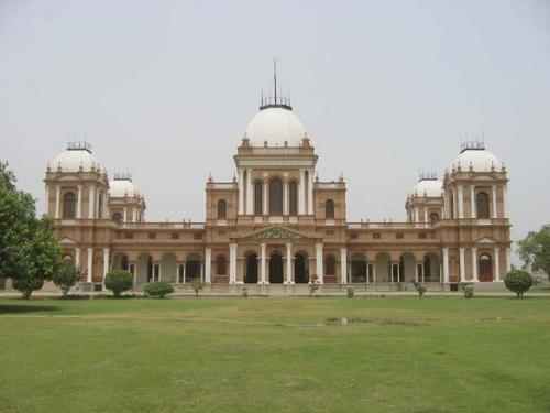 noor mahal - A beautiful piece of architecture in Pakistan.