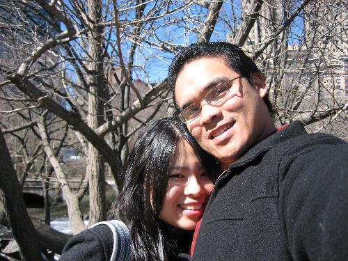Arnold with Cheska in Central Park - Me withmy gf in Central Park