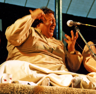 Nusrat - Nusrat on his way toward qawwali
