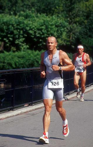 maraton runner - this is one way people show how healthy llife can be by joining marathon running and stuff related to it. it makes your heart cleaner and always active.