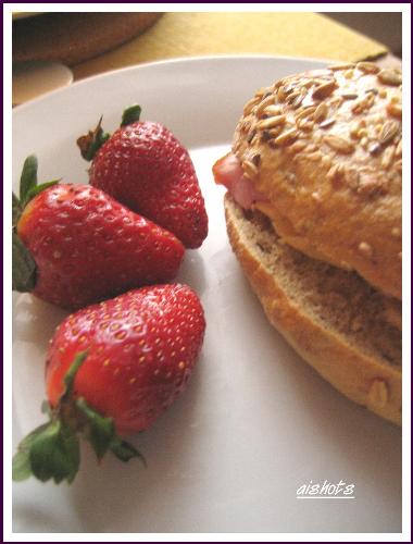 breakfast plate - Strawberries and bread with salami is one of my breakfast meal. How do you like this picture? Does it looks yummy?
