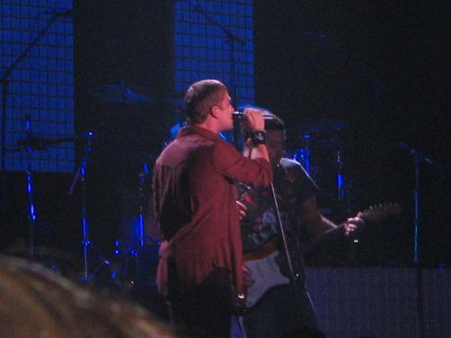 Rob Thomas - Rocking out at The Borgata in Atlantic City - June '06