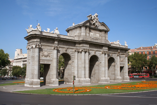 Alcala Gate, Madrid, Spain - Puerta de Alcalá / Alcala Gate in Madrid.