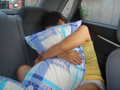 me sleeping and snoring inside the car.LOL - I was sleeping that time.its a 5hr travel by car.we left at 4am so thats why I was still sleepy..imagine in that position i was snoring?