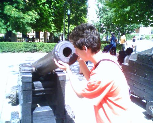Canon - is there a cannonball??