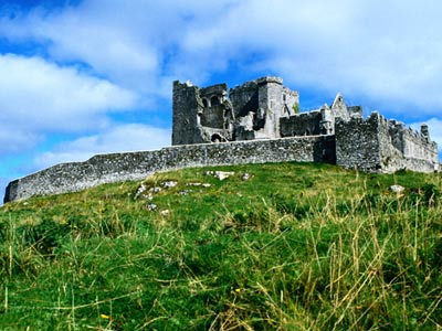 Rock of Cashel, Dublin, Ireland - the great 4th century fortification of Cashel - the stone fort. This was the seat of kings and mediaeval bishops for 900 years and flourished until the early 17th century. Indeed there was a settlement here from pre-Christian times, traces of which have long since vanished.