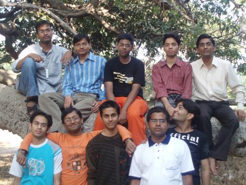 friends - M sittin at leftmost