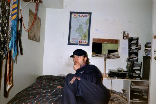 Is this man hibernating? - No, certainly not, his eyes are open. Late 2002.