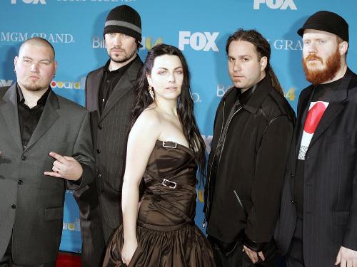evanescence - evanescence posing