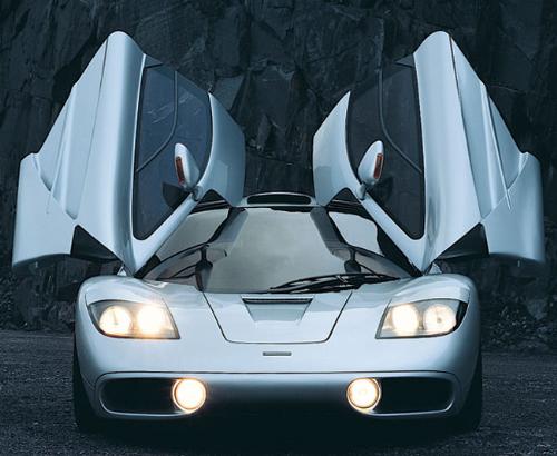 Da Ultimate - This is a pic of the Mclaren f1 the fastest car.  