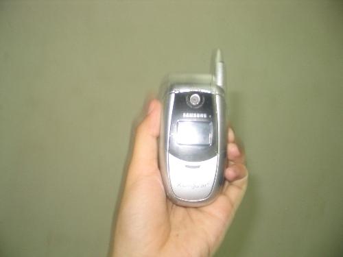 cellphone - This is a fliptop cellphone.