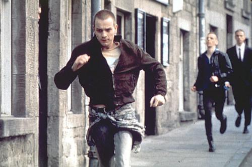 Trainspotting - The boys running down Princes street, away from security