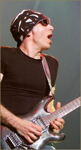 Joe Satriani - js rocksssssssss!!!