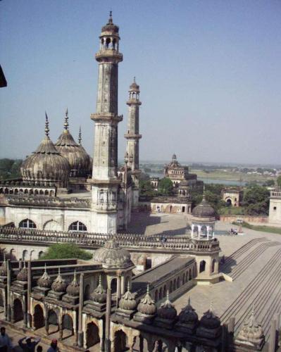 imambara, lucknow - photo shows a view of imambara from bhulbhulaiya, lucknow