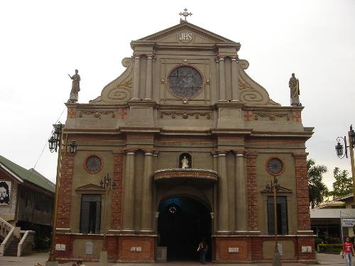 Dumaguete Diocese - dumaguete city's main church. it is very old but absolutely stunning on the inside