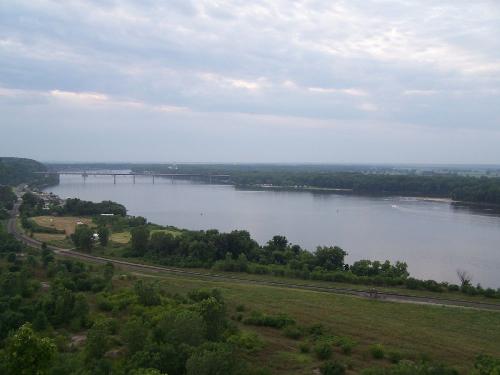 Mississippi river at Hannibal - This was taken in fall 2006 from Lover's Leap in Hannibal, MO.