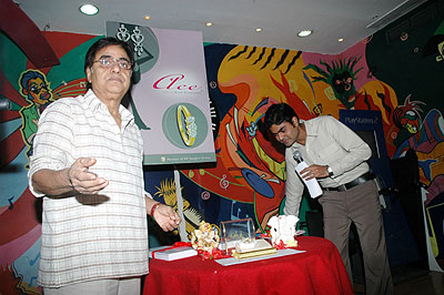 jagjit singh launches his new album - photos of jagjit sigh new album launch party