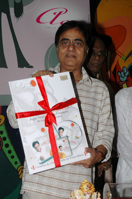 jagjit singh launches his new album - jagjit sing at his new album launch party