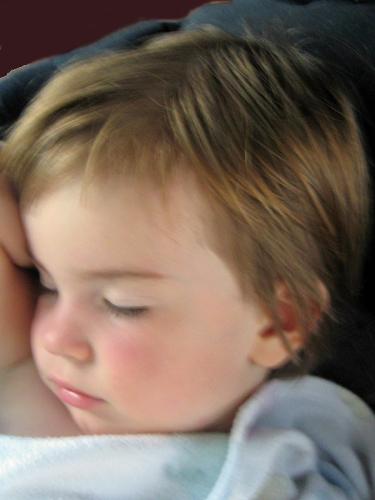 let the baby sleep. - it's my dream baby hahaha.