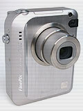 Fujifilm FinePix F610 - Fujifilm FinePix F610 the first compact digital camera to boast a 6.3 MegaPixel image sensor, it also uses the same SuperCCD HR sensor used in the Fujifilm FinePixS7000 Zoom with a maximum output image size of 12 million pixels.