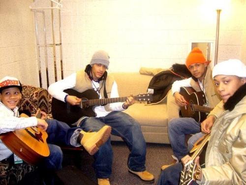 Guitar - the whole rocking band is here to play rock music for you. Check out the picutre now