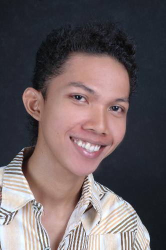 Thanks God, mother n father for creating me.. - It's me,,so far i really enjoyed being me..anyone should treasure on what they have because it will give you more happiness n joyful feeling..
