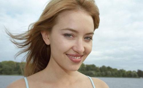 Lia May - She's Wonderfull